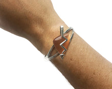 Charger l'image dans la galerie, Coffret Luxe Bracelet Femme "Klein Créateur" Acier Inoxydable et Cristal : Coup de Foudre