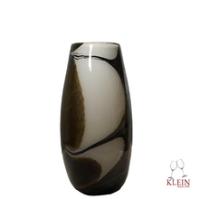 Load image into Gallery viewer, Nouveauté : Collection "Summer Breeze" Vase ovale noir blanc et bleu vue de coté