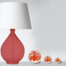 Charger l'image dans la galerie, Photo d'ambiance, trois sulfures de taille différente modèle boule de feu.