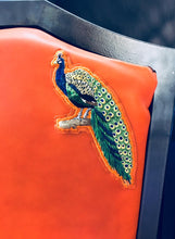 Charger l'image dans la galerie, Fauteuil Manhattan: Bi-color.