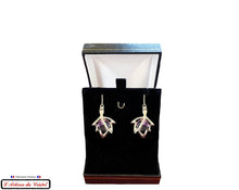 Charger l&#39;image dans la galerie, Coffret Luxe Boucles d&#39;Oreille Femme &quot;Bijoux Créateur&quot; Acier Inoxydable et Cristal Maison Klein : Feuille d&#39;Érable
