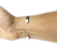 Charger l&#39;image dans la galerie, Coffret Luxe Bracelet Femme &quot;Bijoux Créateur&quot; Acier Inoxydable et Cristal : Pétales
