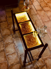Charger l&#39;image dans la galerie, Bar Cristal ambre et acier : Manhattan New Edition
