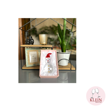 Load image into Gallery viewer, Bonhomme de Neige Papa Noël Cristal
