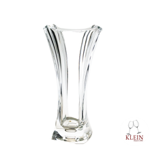 Charger l&#39;image dans la galerie, Nouveauté : Vase Évasé Royal Maison KLEIN 54120 Baccarat France vue de profil
