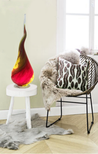 Charger l&#39;image dans la galerie, Lampe Polychrome New Design &quot;Fire Place&quot; en Cristal Maison Klein 54120 Baccarat France
