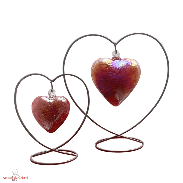 Coeur suspendu en cristal moyen et grand modèle. Support acier, coeur cristal rose irisée