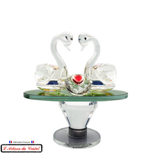Load image into Gallery viewer, Swan Couple Small Model in Crystal Maison Klein
