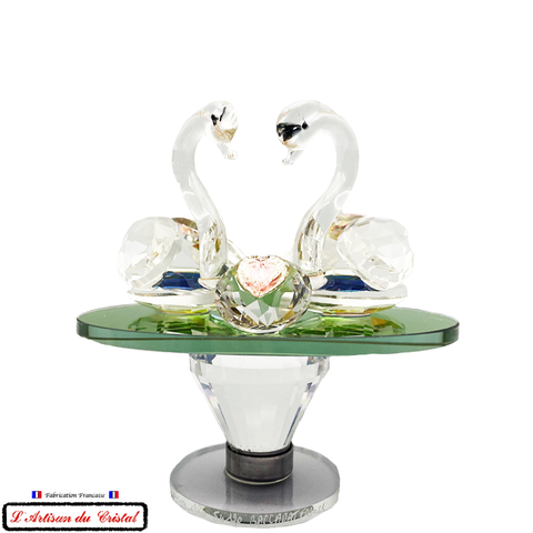 Couple de Cygnes création en Cristal sur Miroir Tournant (10cmx11cm) - Cristallerie Klein
