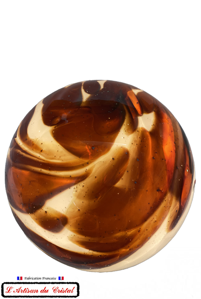 Détail couleur ambre marron, éclat de feuille d'argent 