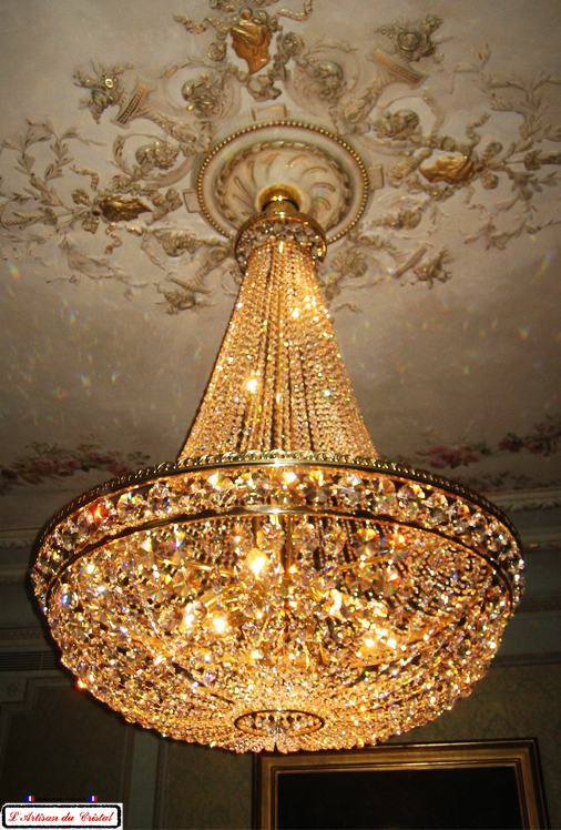 Lustre en Cristal Style Montgolfière Riviera Maison Klein 54120 Baccarat France