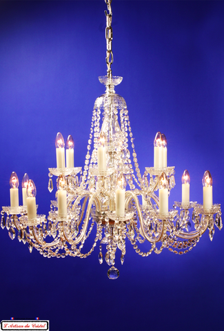 Lustre en Cristal Collection Windsor : 18 Lumières Maison Klein 54120 Baccarat France