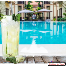 Load image into Gallery viewer, Concorde Service: 6 Long Drink Crystal Glasses (44cl) Maison Klein 54120 Baccarat France
