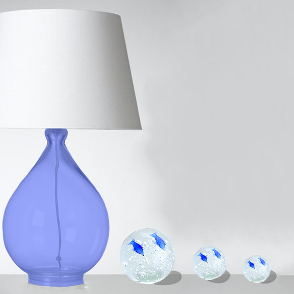 3 sulfures motif "les poissons", disponible en différentes tailles. Objet de décoration parfait pour agrémenter une joli lampe en cristal bleu.