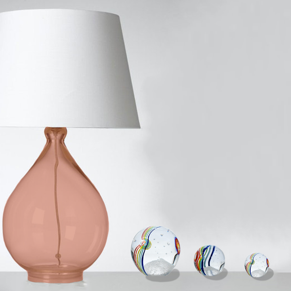Mise en situation du sulfure modèle rainbow. Disponible en 3 tailles. Un objet de décoration qui s'accorde à la perfection avec votre intérieur.