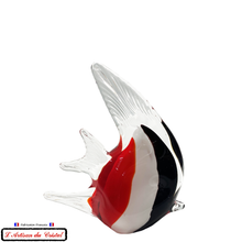 Charger l&#39;image dans la galerie, Sculpture Collection Animals &quot;Scalaire Rouge Noir Blanc&quot; Cristal Maison Klein 54120 Baccarat France
