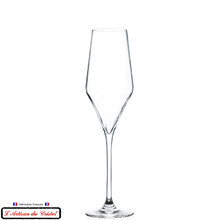 Charger l&#39;image dans la galerie, Service Oenologue : 6 Flûtes à Champagne en Cristal Maison Klein 54120 Baccarat France
