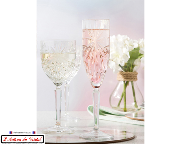 Service Rayon de Soleil : 6 Crystal Champagne Flutes (15 cl) Maison Klein 54120 Baccarat France