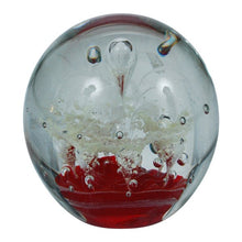 Charger l&#39;image dans la galerie, Sulfure en cristal moyen modèle. Une base rouge, surplombée par un motif de fleur blanche