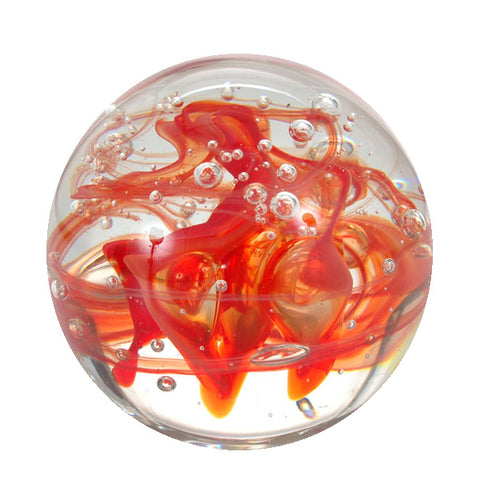 Sulfure en cristal grand modèle. Un mélange de rouge orangé donne un caractère unique à cet objet de décoration 