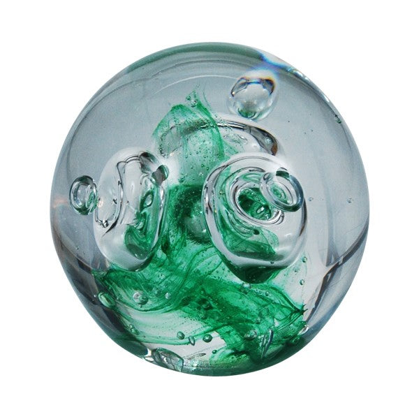 Sulfure en cristal. Un fond Vert avec de grosses bulles*