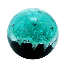 Charger l&#39;image dans la galerie, Sulfure en cristal moyen modèle. Motif marin vert sur fond noir

